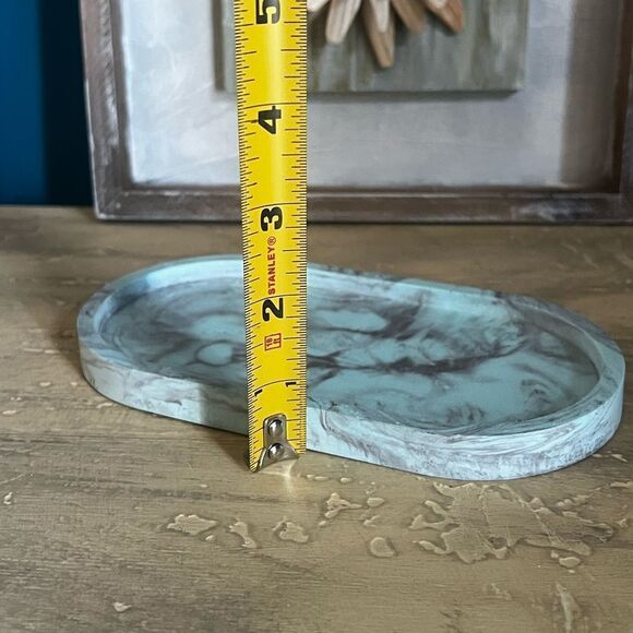 Handcrafted Resin Oval Tray - Picture 6 of 9